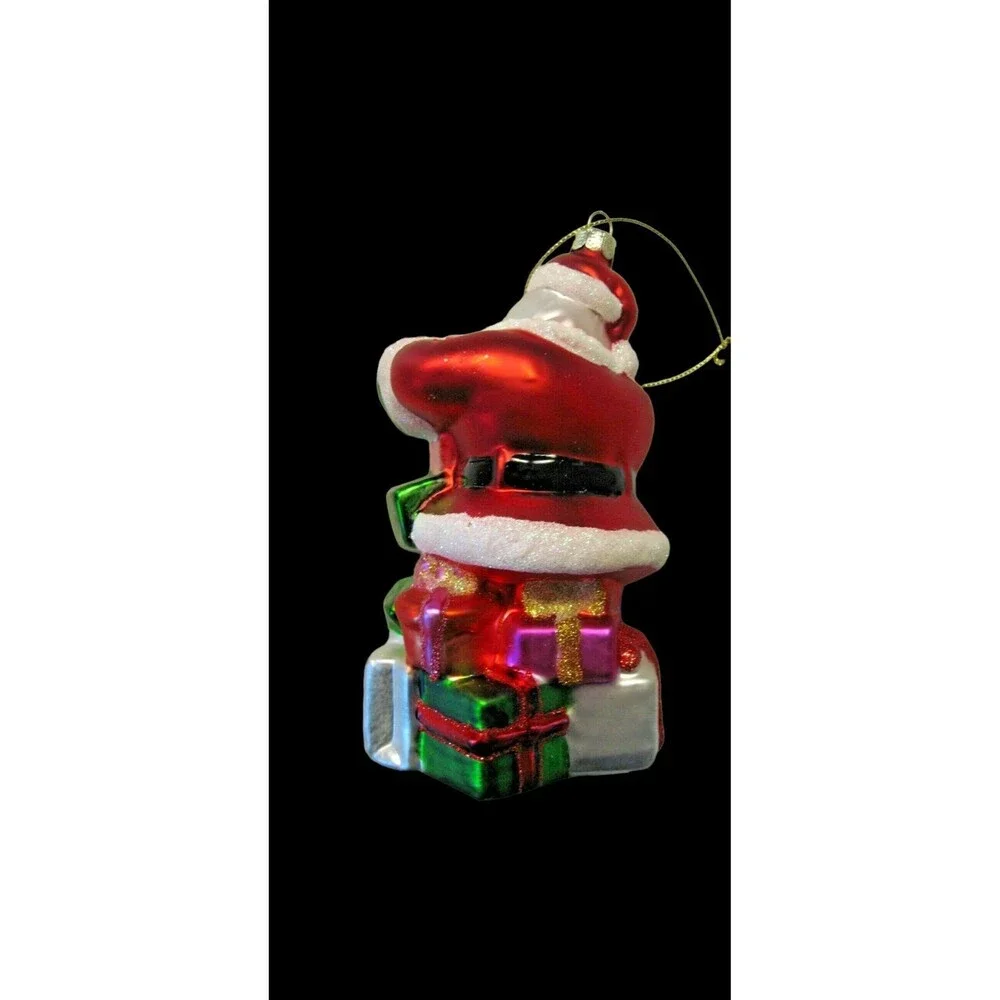 Macy’s Holiday Lane New York Santa Glass Christmas Ornament